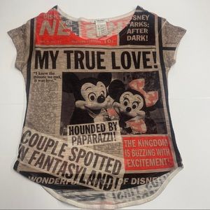 Disney Parks authentic original Shirt size X small Mickey Minnie Donald & Daisy